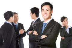 企業(yè)定做工作服有哪些價(jià)值？
